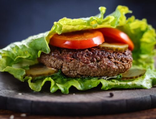 Low-Carb Recipe for Bariatric Patients: Lettuce Wrap Burger